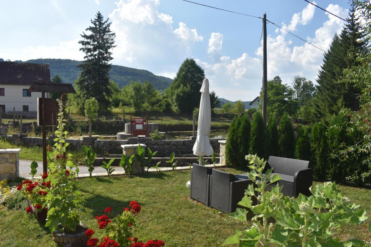 Ethno House Izvor Hotel Vrelo Koreničko Екстериор снимка