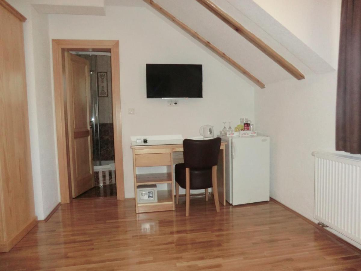 Ethno House Izvor Hotel Vrelo Koreničko Екстериор снимка